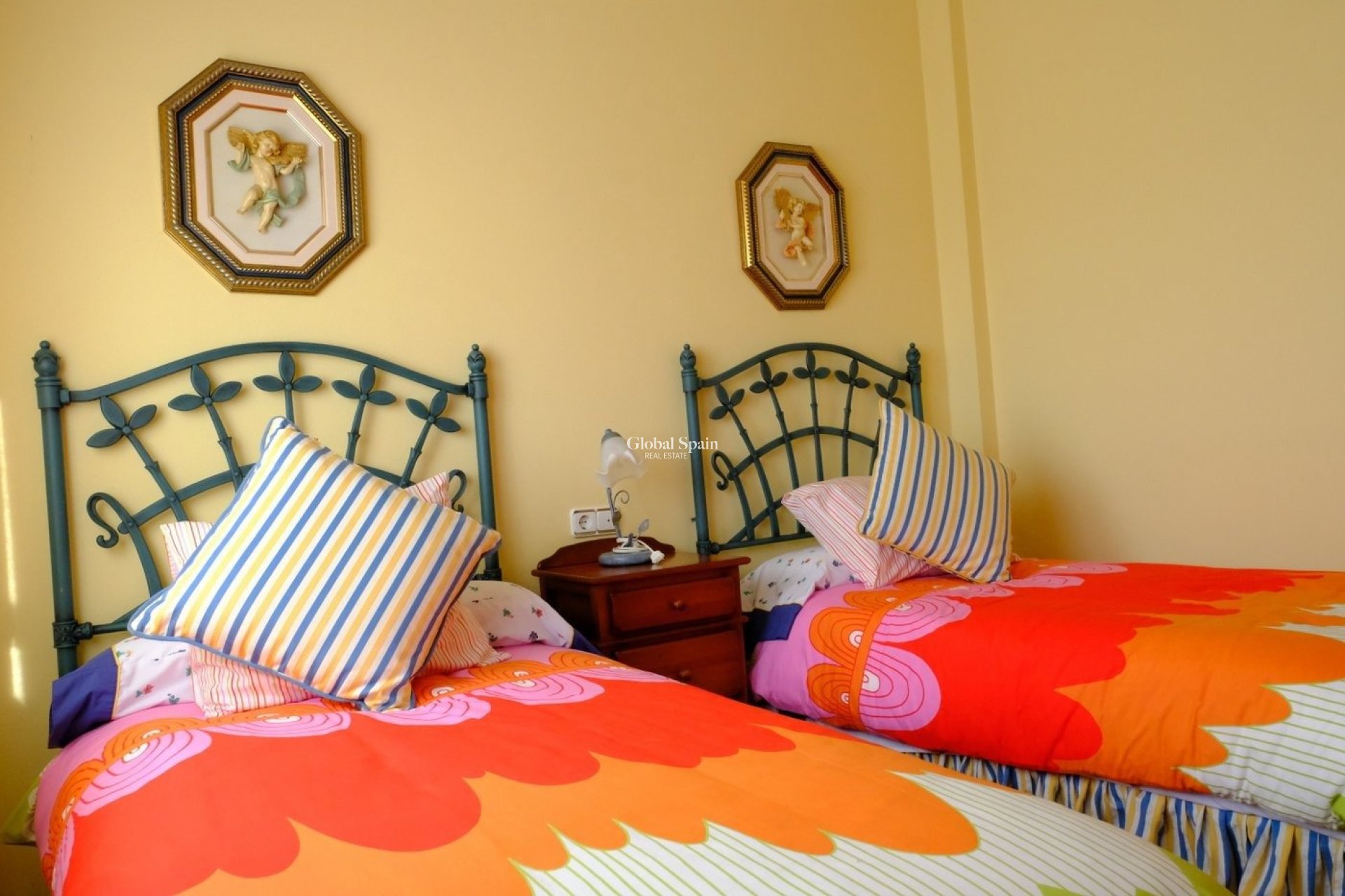 Wiederverkauf - VILLA -
ORIHUELA - Orihuela Ciudad