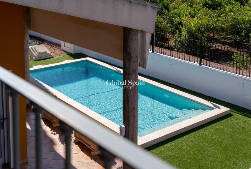Wiederverkauf - VILLA -
ORIHUELA - Orihuela Ciudad