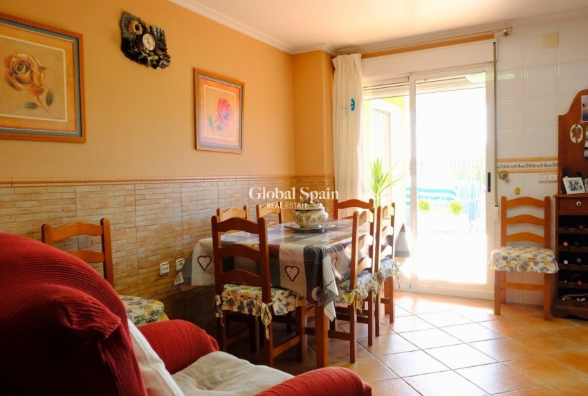 Wiederverkauf - VILLA -
ORIHUELA - Orihuela Ciudad