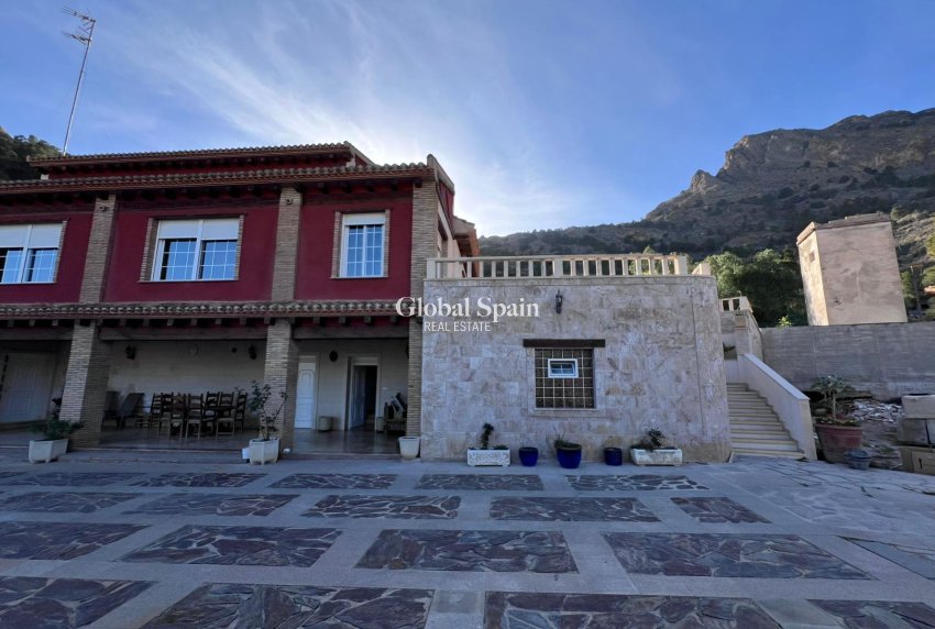 Wiederverkauf - VILLA -
ORIHUELA - Raiguero De Bonanza