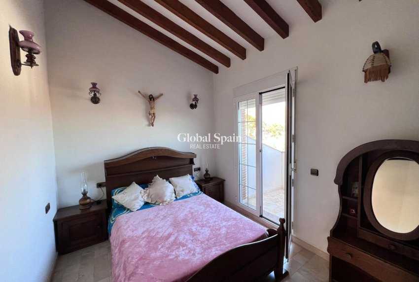 Wiederverkauf - VILLA -
ORIHUELA - Raiguero De Bonanza