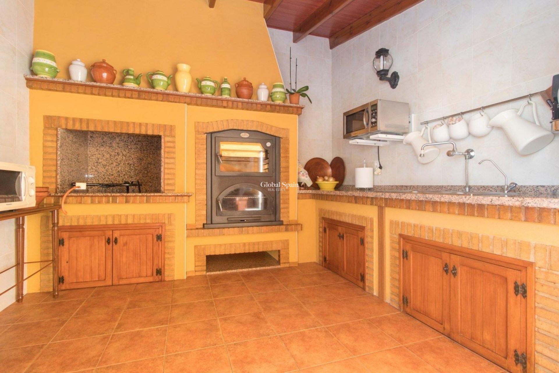 Wiederverkauf - VILLA -
ORIHUELA - Urb. Montepinar