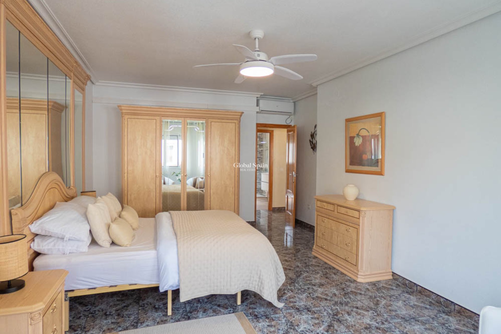 Wiederverkauf - Villa -
ORIHUELA - 