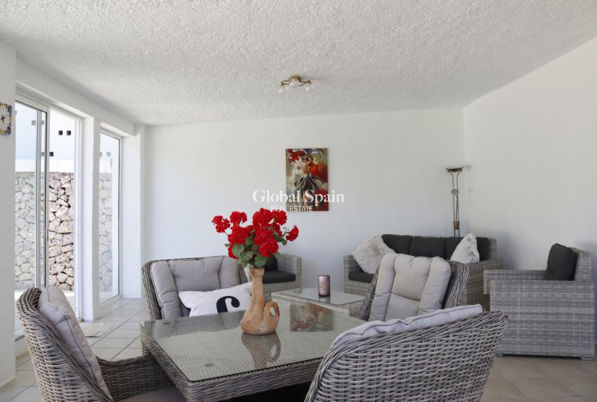 Wiederverkauf - VILLA -
PARCENT - Inland
