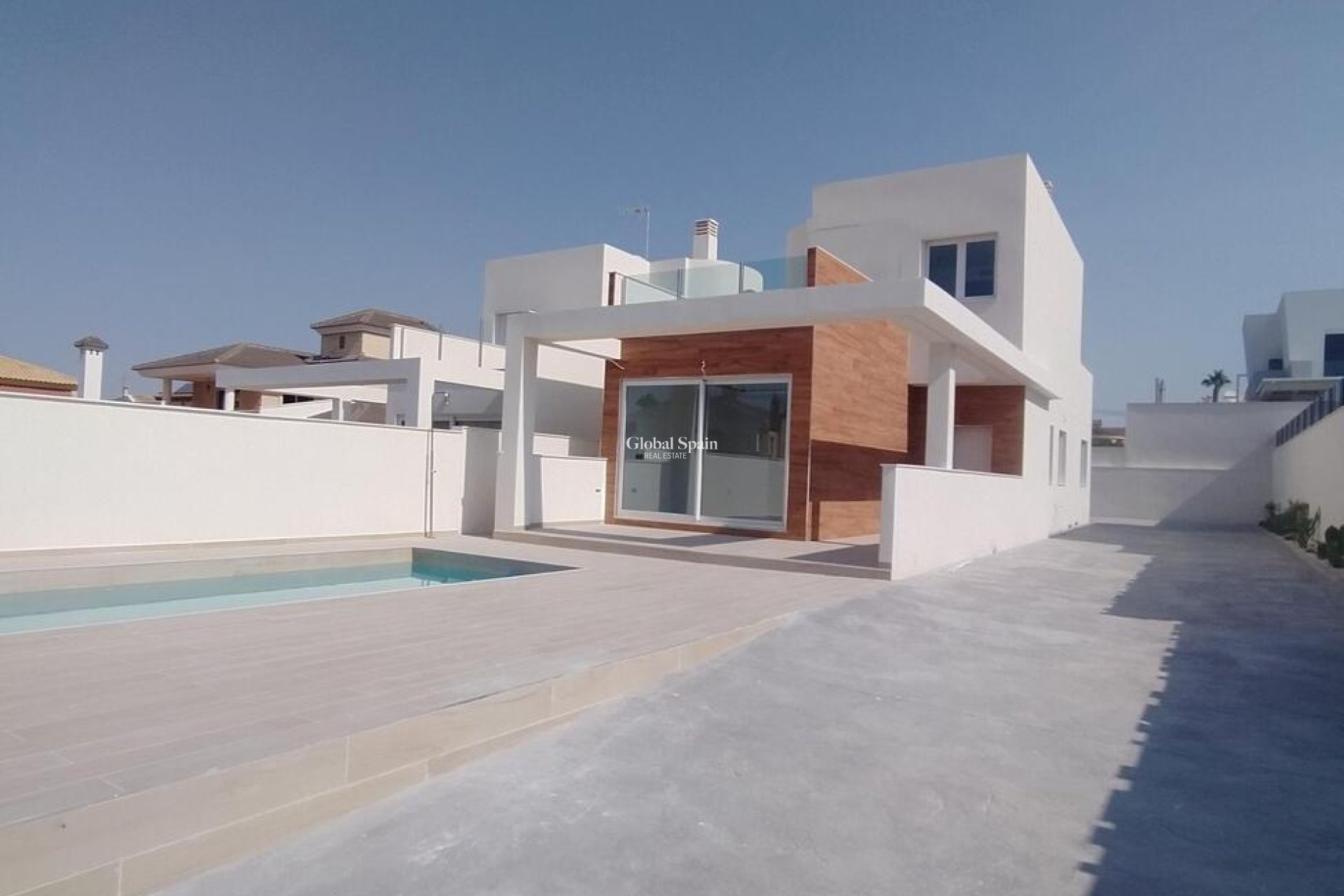 Wiederverkauf - Villa-Penthouse -
TORREVIEJA - Aguas Nuevas