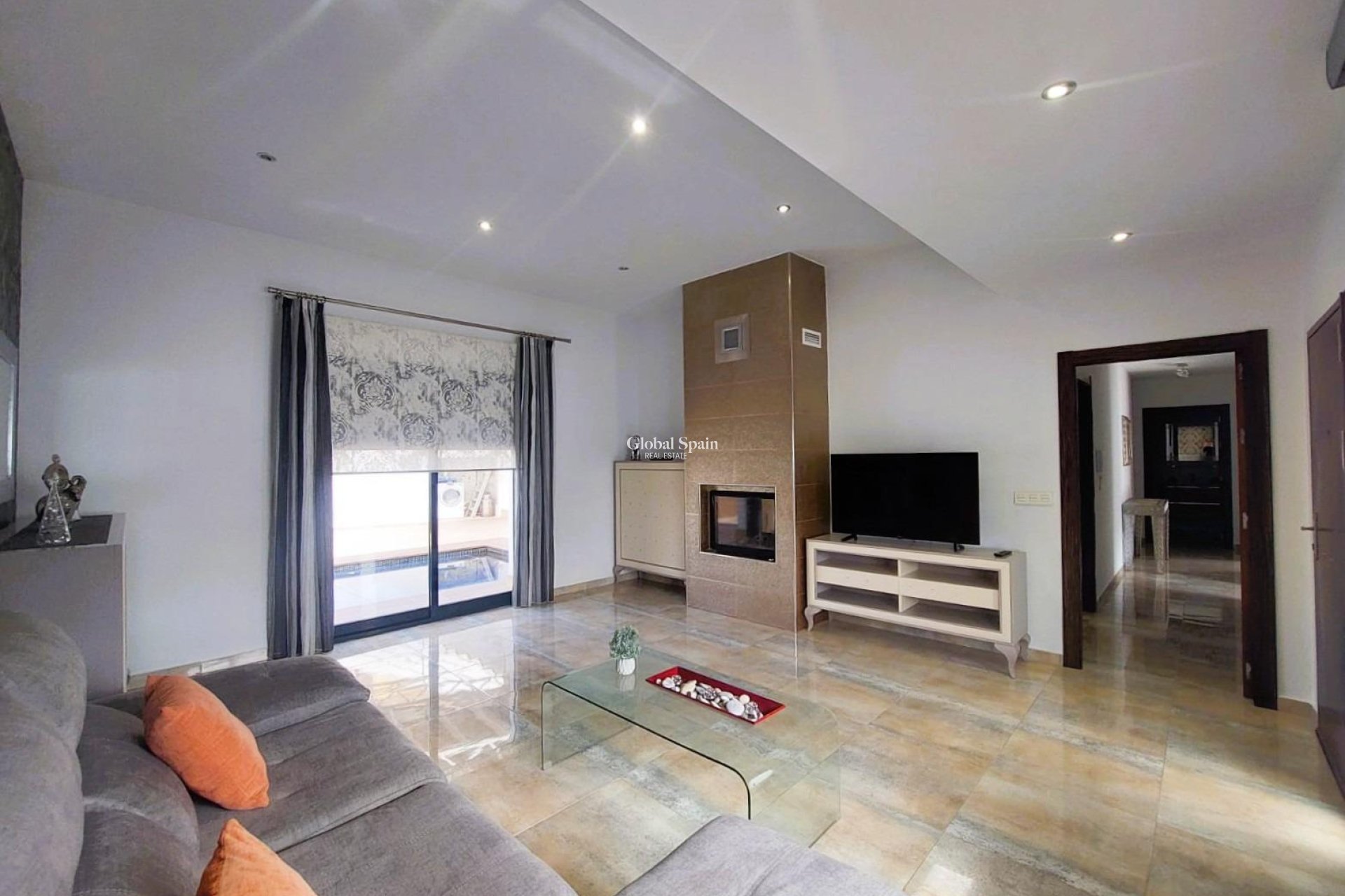 Wiederverkauf - VILLA -
PILAR DE LA HORADADA - Costa Blanca