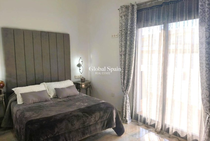 Wiederverkauf - VILLA -
PILAR DE LA HORADADA - Costa Blanca