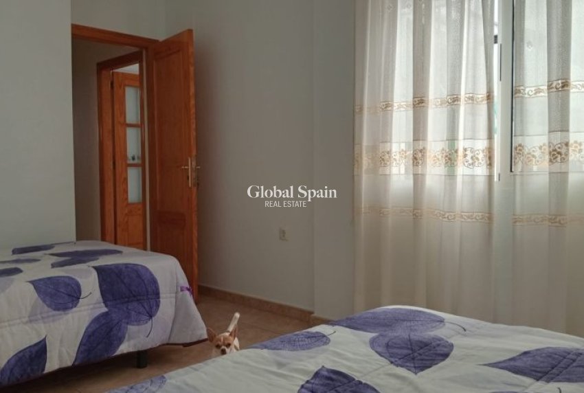 Wiederverkauf - VILLA -
PILAR DE LA HORADADA - Costa Blanca