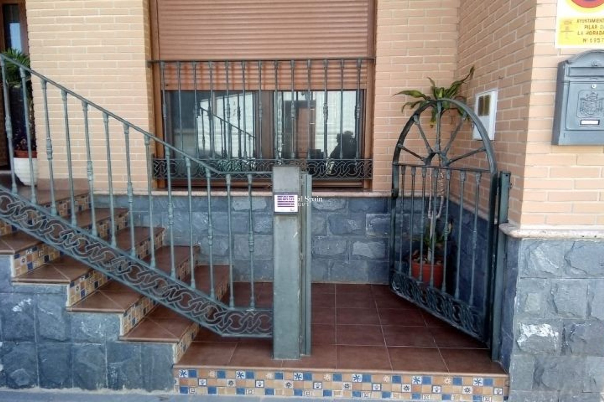 Wiederverkauf - VILLA -
PILAR DE LA HORADADA - Costa Blanca