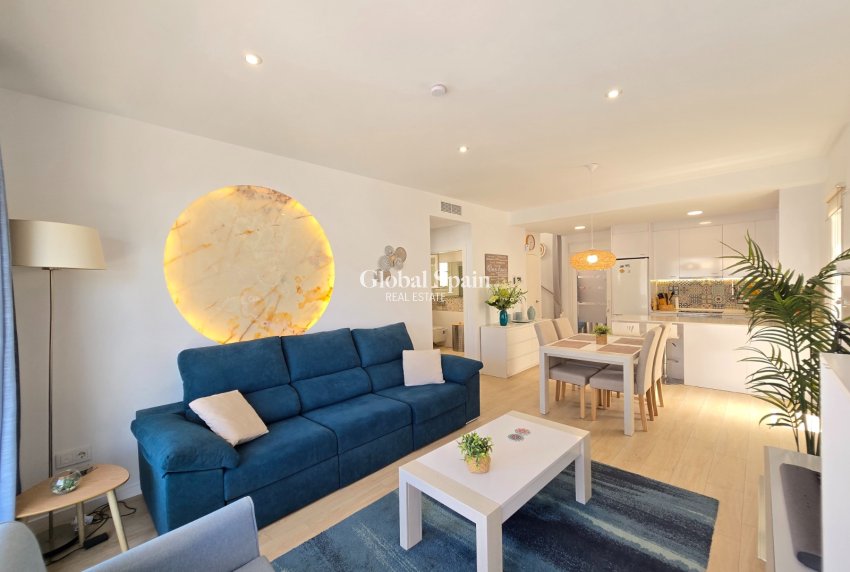 Wiederverkauf - VILLA -
PILAR DE LA HORADADA - Costa Blanca