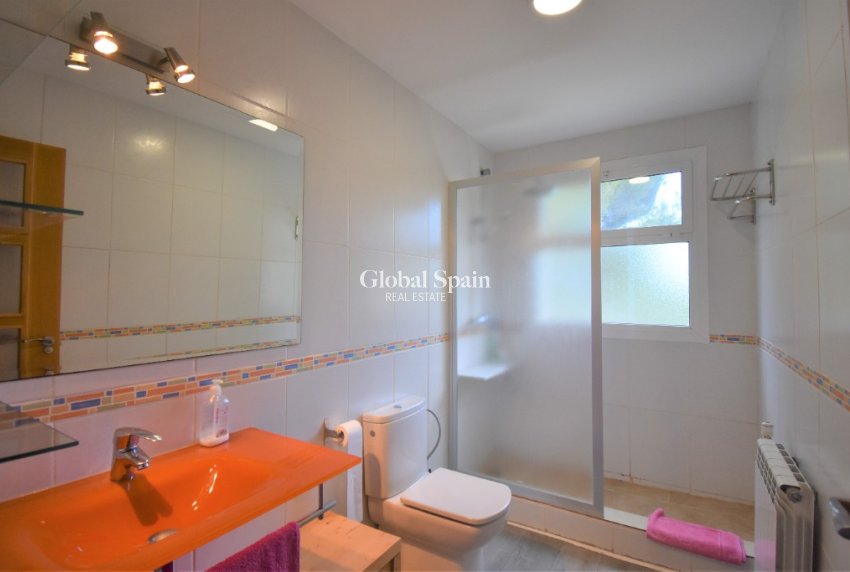 Wiederverkauf - Villa -
Pinar De Campoverde