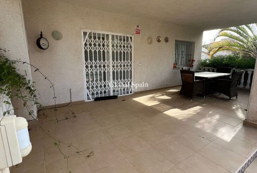 Wiederverkauf - VILLA -
PLAYA FLAMENCA