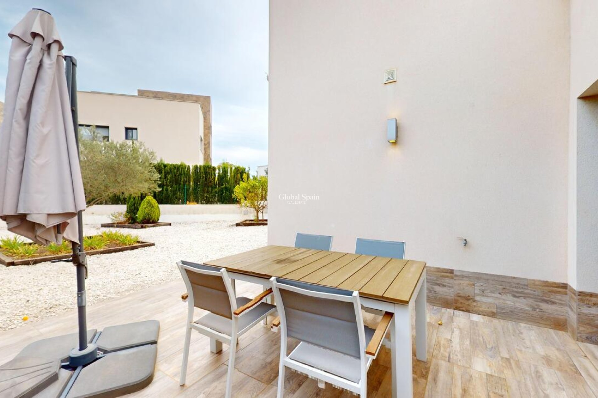 Wiederverkauf - VILLA -
PLAYA HONDA - Costa Calida