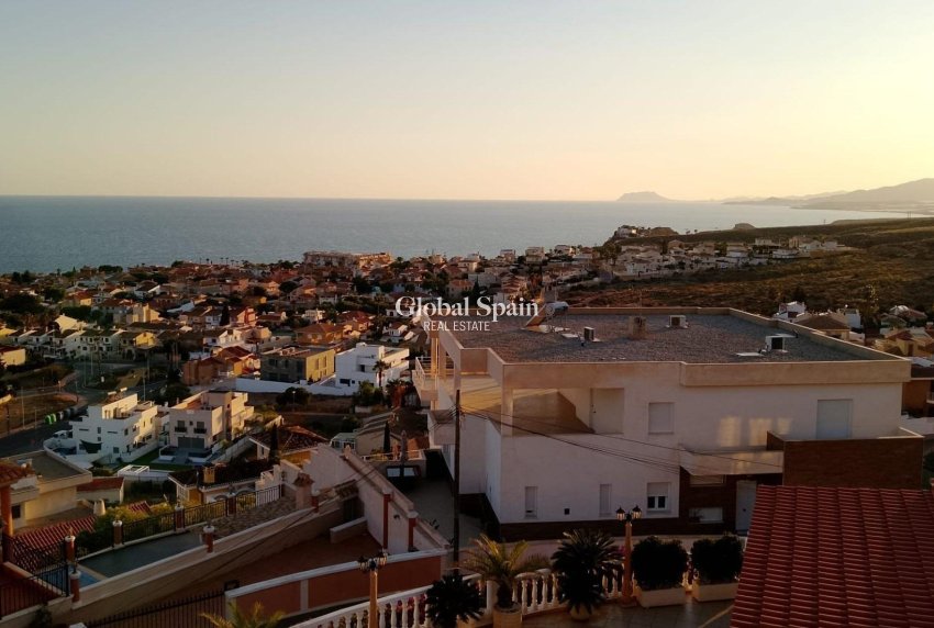 Wiederverkauf - VILLA -
PUERTO DE MAZARRÓN - Bolnuevo