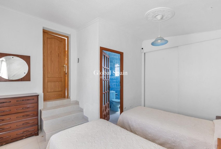 Wiederverkauf - VILLA -
ROJALES - Centro de la Ciudad Quesada