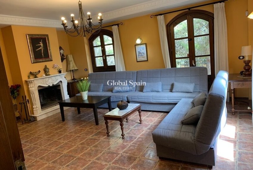 Wiederverkauf - VILLA -
ROJALES - Ciudad Quesada