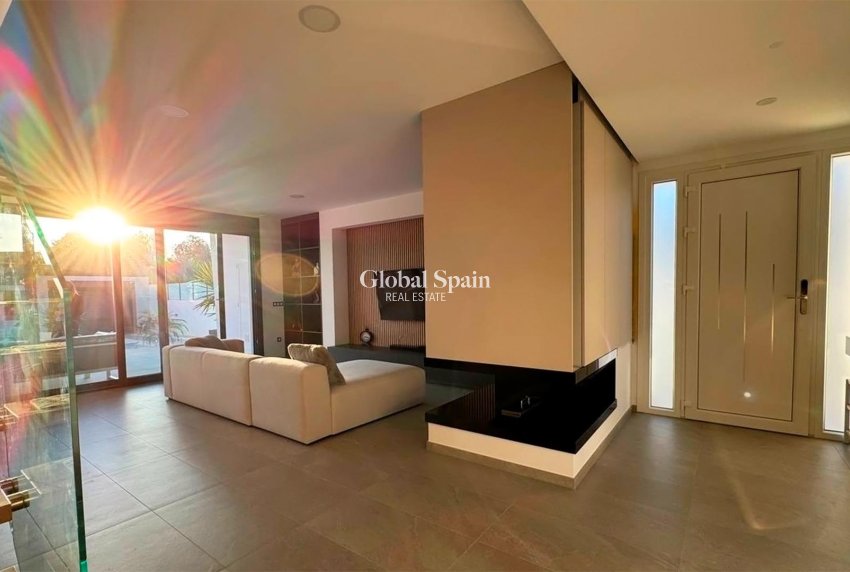 Wiederverkauf - VILLA -
ROJALES - Ciudad Quesada