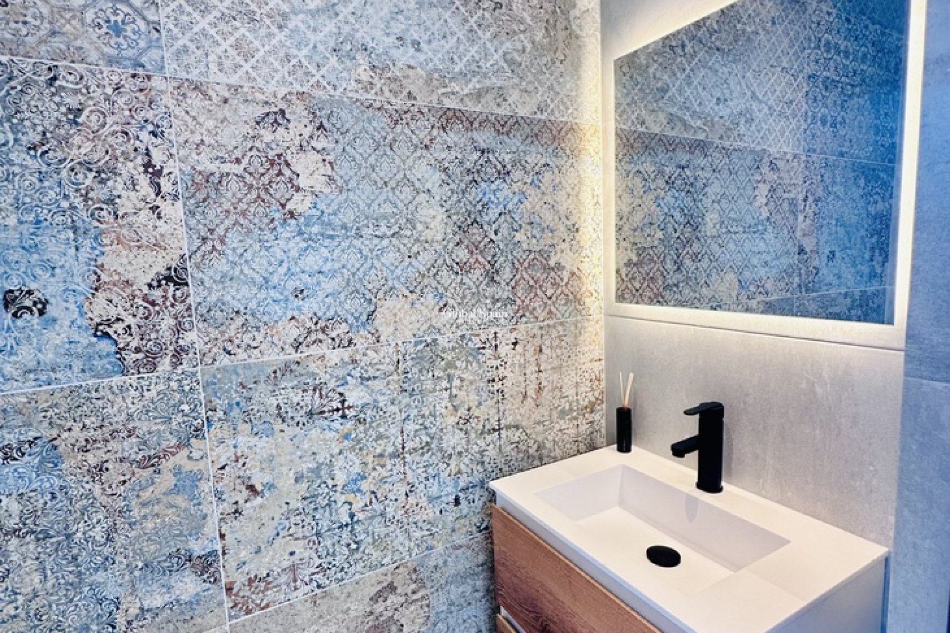 Wiederverkauf - VILLA -
ROJALES - Costa Blanca