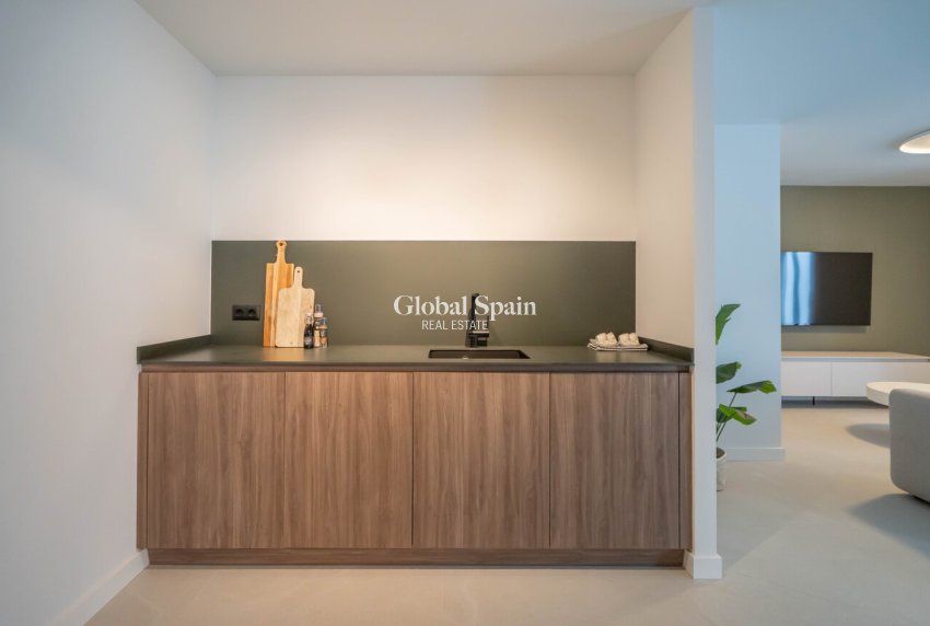 Wiederverkauf - VILLA -
ROJALES - Costa Blanca