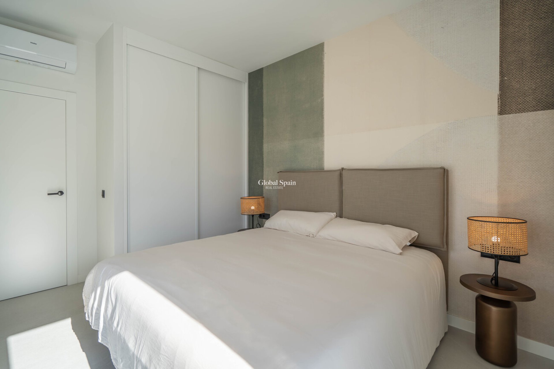 Wiederverkauf - VILLA -
ROJALES - Costa Blanca