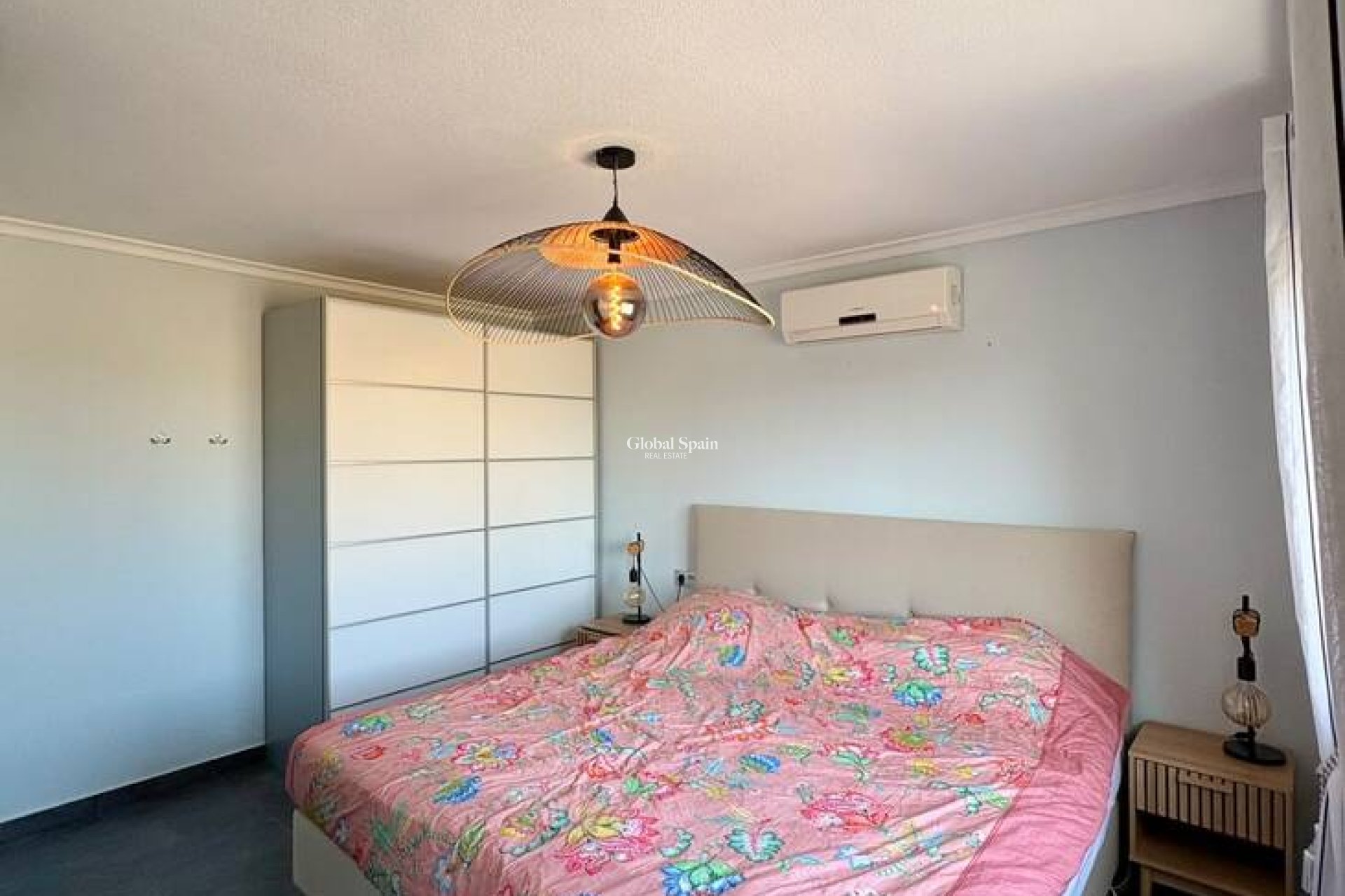 Wiederverkauf - VILLA -
ROJALES - Costa Blanca