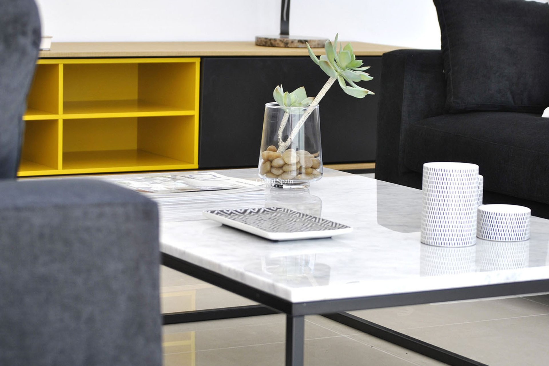 Wiederverkauf - VILLA -
ROJALES - Inland