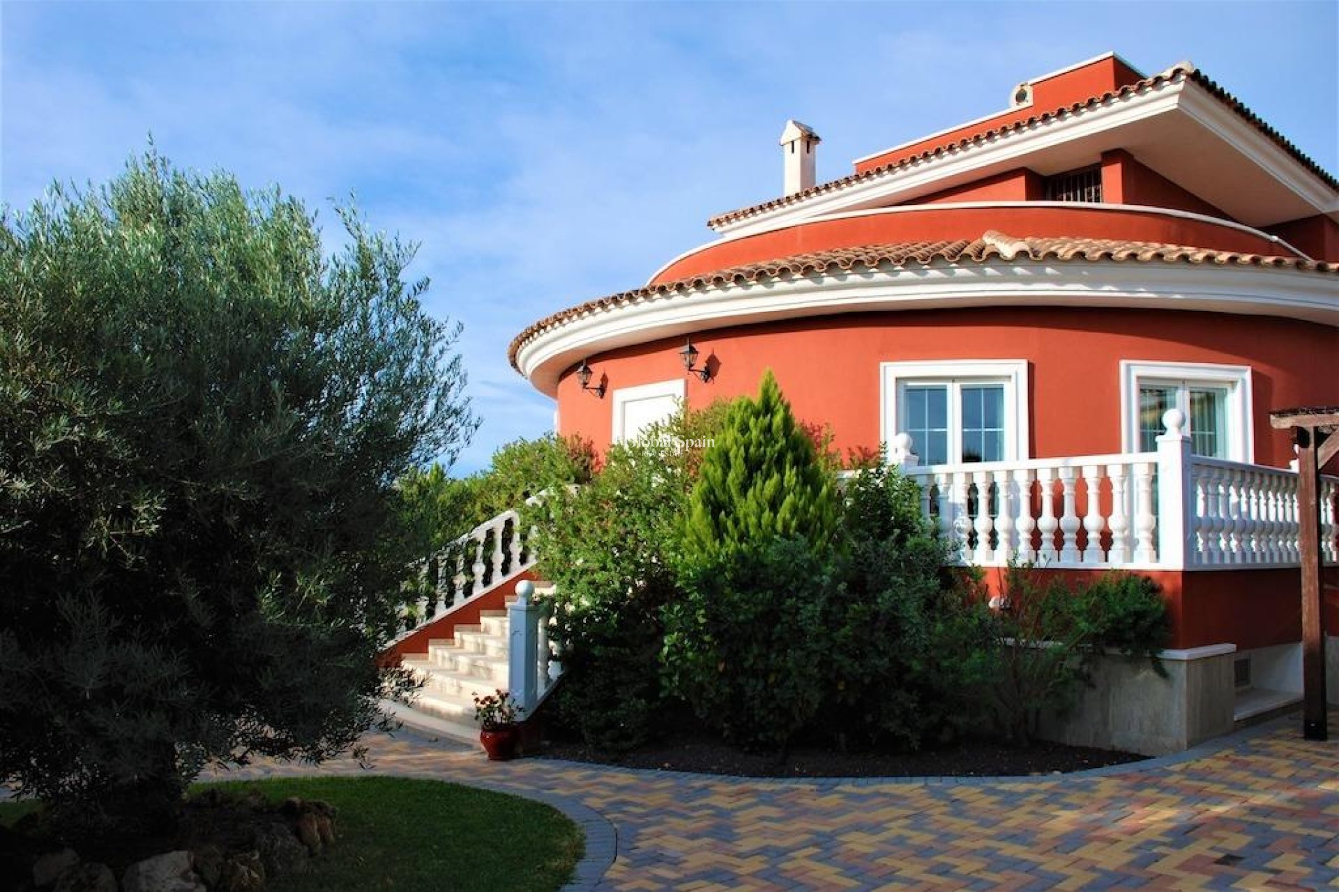 Wiederverkauf - VILLA -
ROJALES - Inland