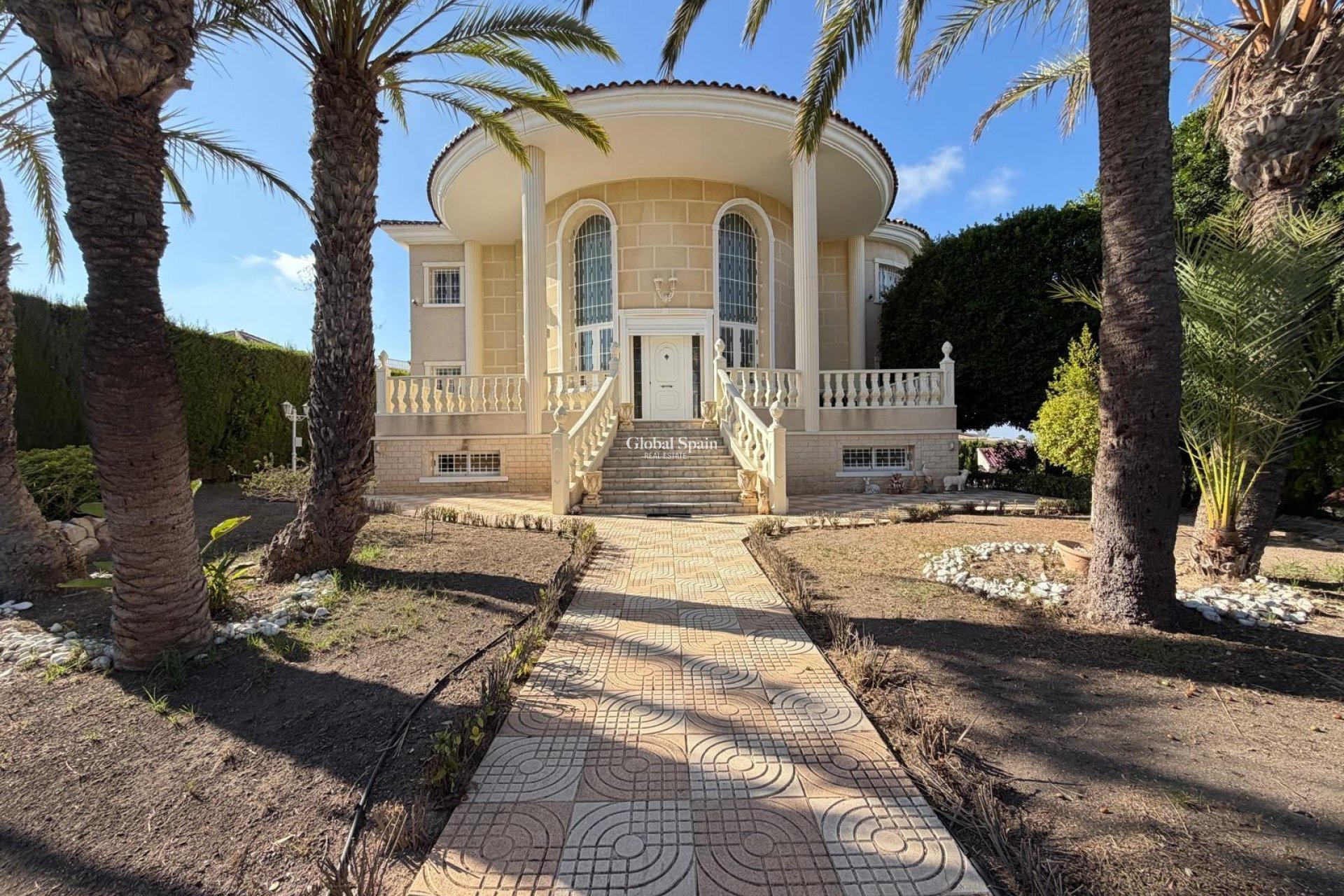 Wiederverkauf - VILLA -
ROJALES - La Fiesta