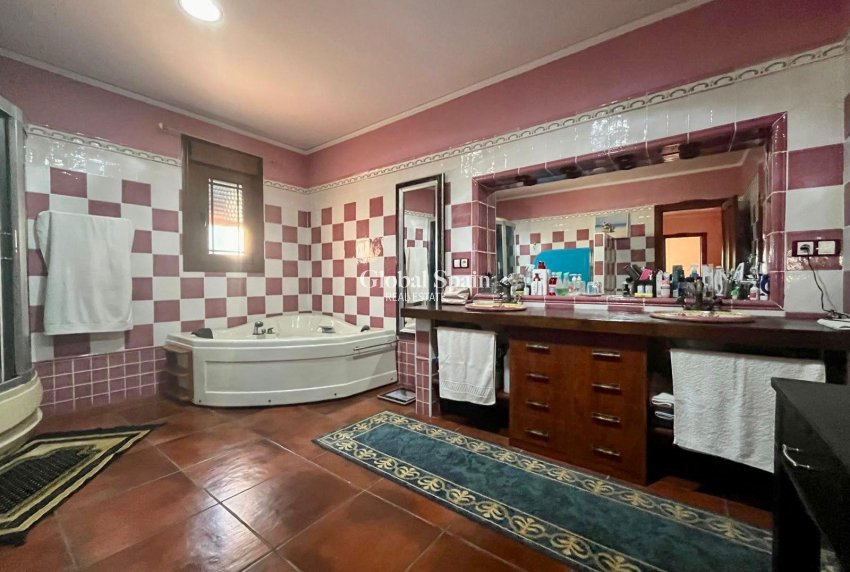 Wiederverkauf - VILLA -
ROJALES - La Vega Baja