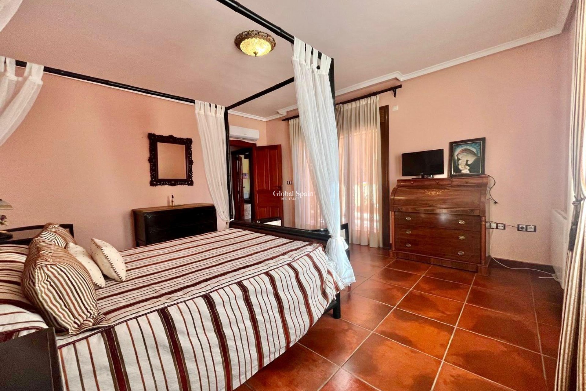 Wiederverkauf - VILLA -
ROJALES - La Vega Baja