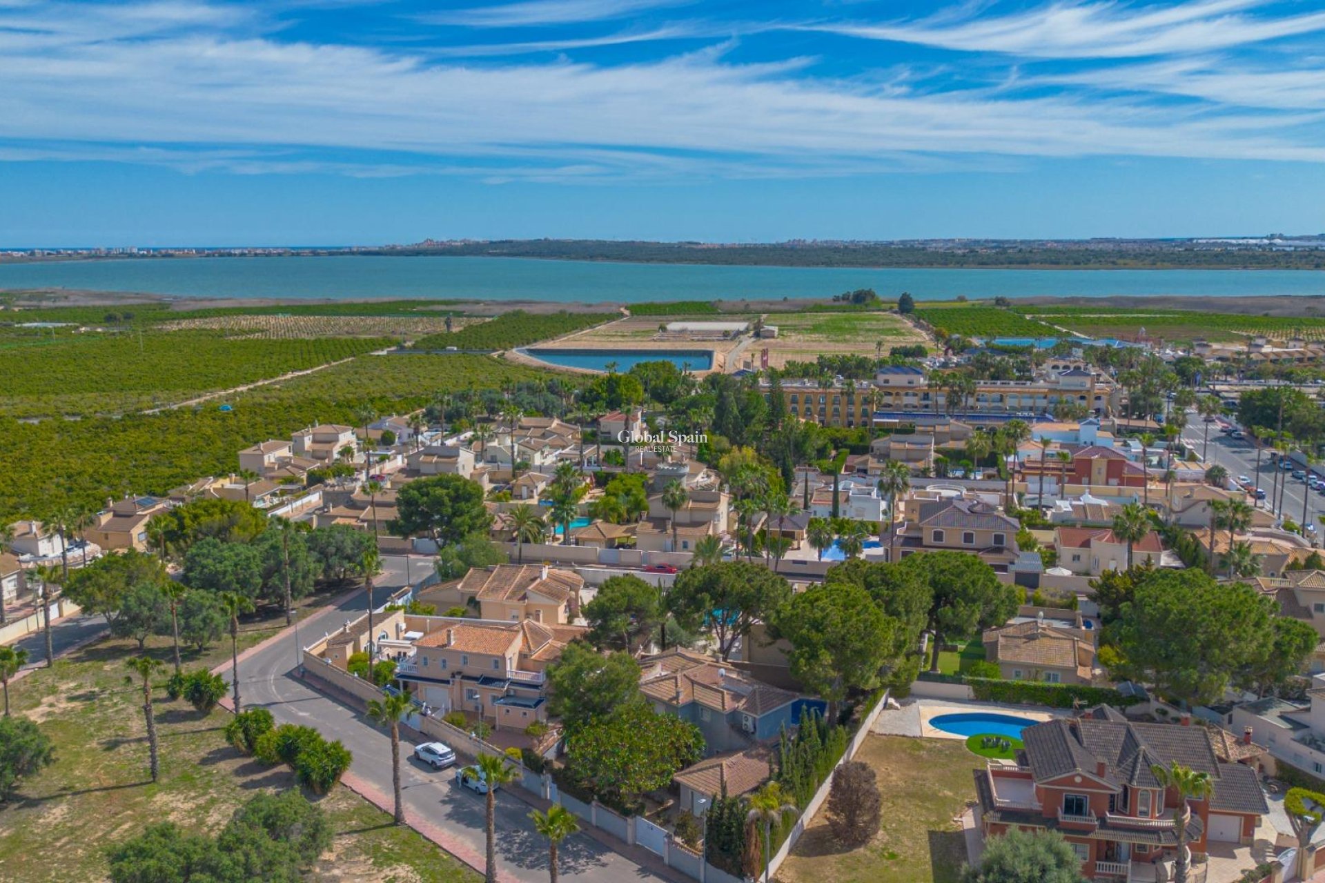 Wiederverkauf - VILLA -
ROJALES - Pueblo Bravo