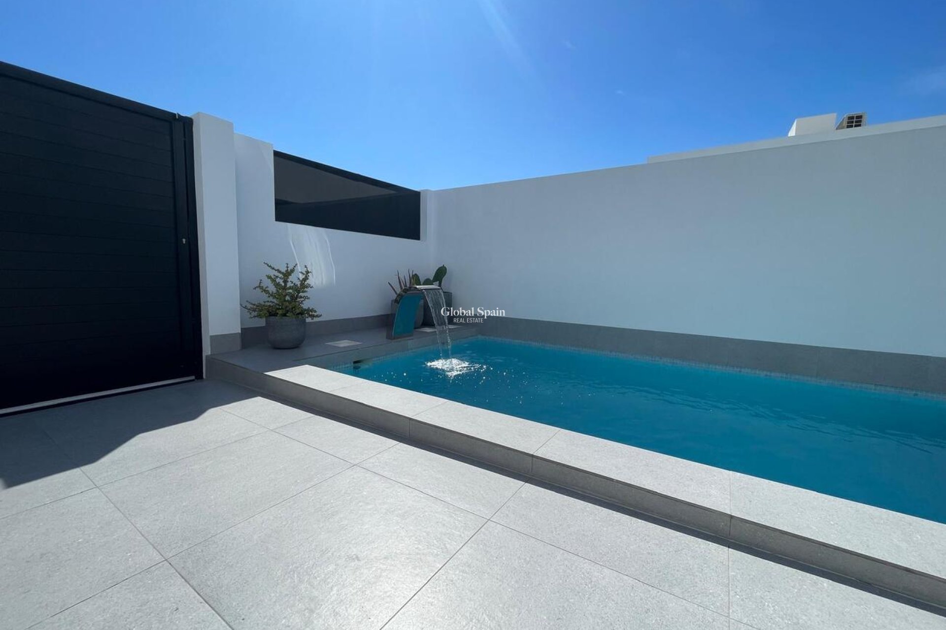 Wiederverkauf - VILLA -
ROLDÁN - Torre Pachecco