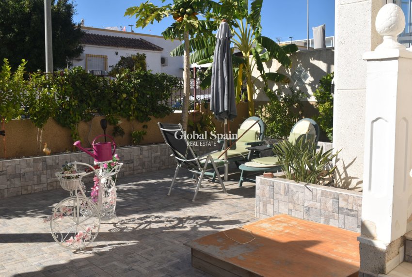 Wiederverkauf - VILLA -
SAN FULGENCIO - Costa Blanca