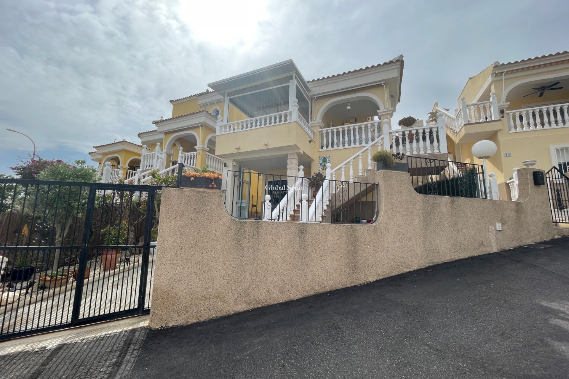 Wiederverkauf - VILLA -
SAN FULGENCIO - Costa Blanca