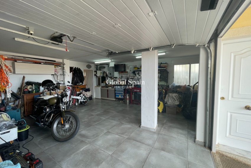 Wiederverkauf - VILLA -
SAN FULGENCIO - Costa Blanca