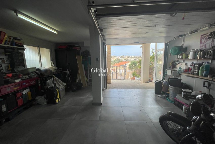 Wiederverkauf - VILLA -
SAN FULGENCIO - Costa Blanca