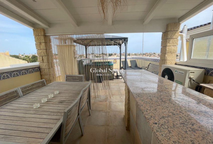 Wiederverkauf - VILLA -
SAN FULGENCIO - Costa Blanca