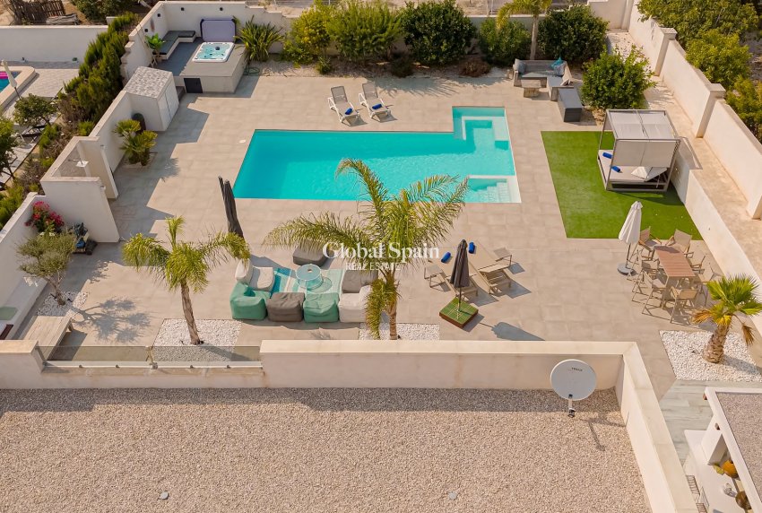 Wiederverkauf - VILLA -
SAN FULGENCIO - San Fulgencio