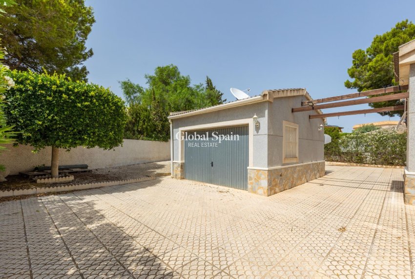 Wiederverkauf - VILLA -
SAN FULGENCIO - Urb. La Marina