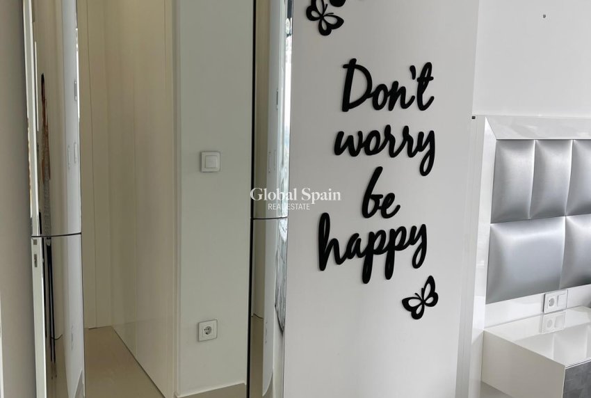 Wiederverkauf - VILLA -
SAN MIGUEL DE SALINAS - Altos De San Miguel