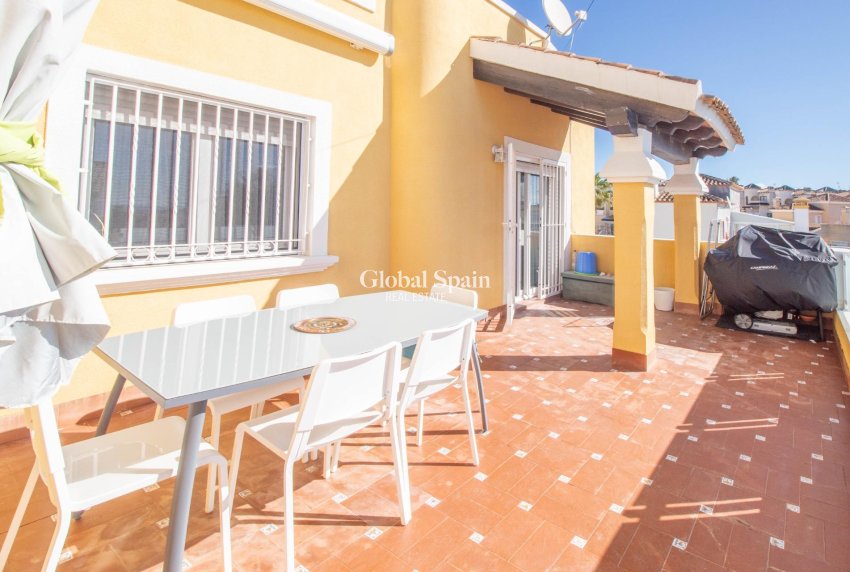 Wiederverkauf - Villa -
SAN MIGUEL DE SALINAS - Blue Lagoon - El Galan