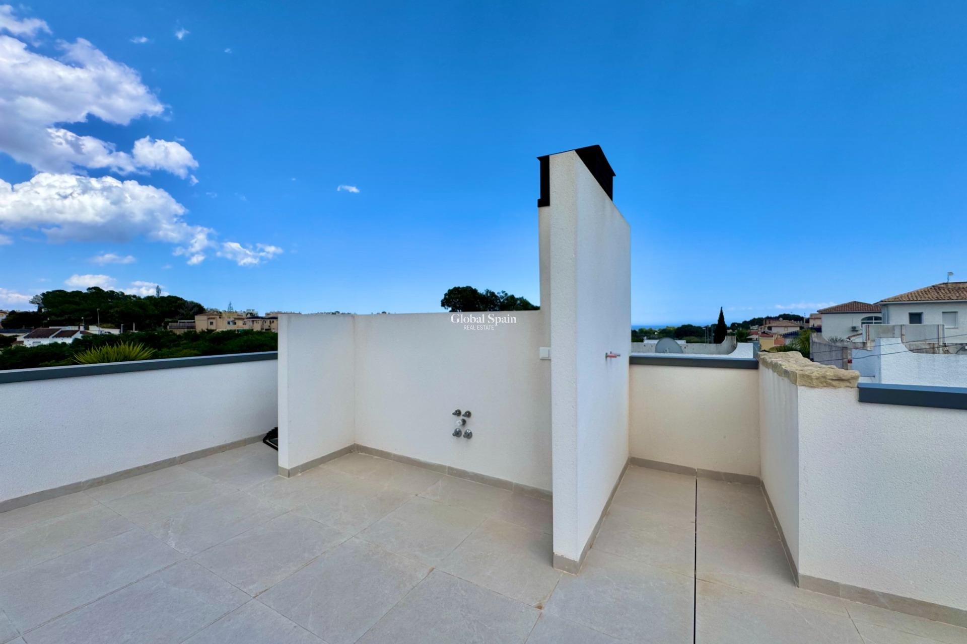 Wiederverkauf - VILLA -
SAN MIGUEL DE SALINAS - Blue Lagoon - Galán