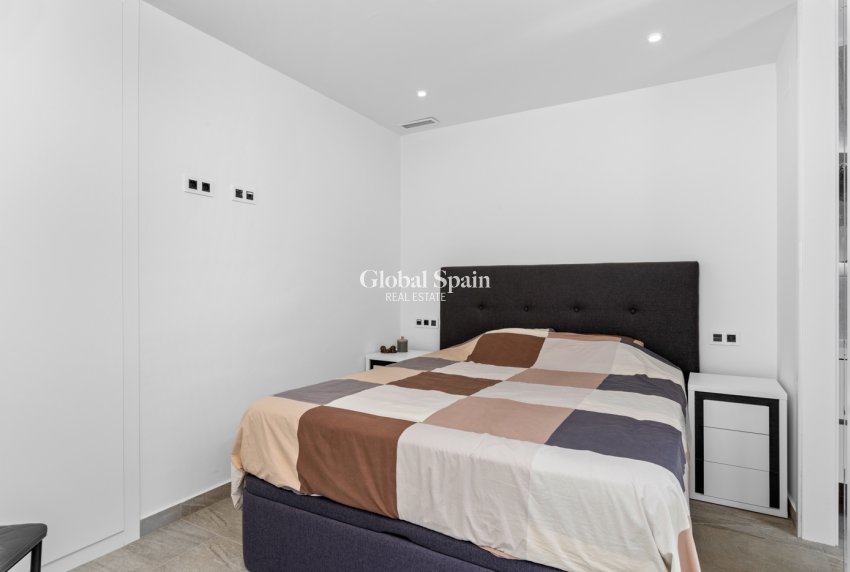 Wiederverkauf - Villa -
SAN MIGUEL DE SALINAS - Costa Blanca South