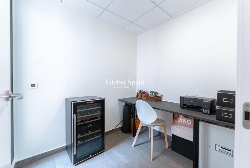 Wiederverkauf - Villa -
SAN MIGUEL DE SALINAS - Costa blanca sur