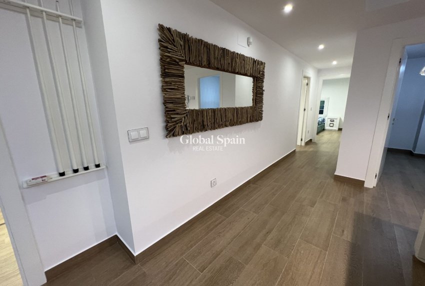 Wiederverkauf - Villa -
SAN MIGUEL DE SALINAS - Costa Blanca Sur