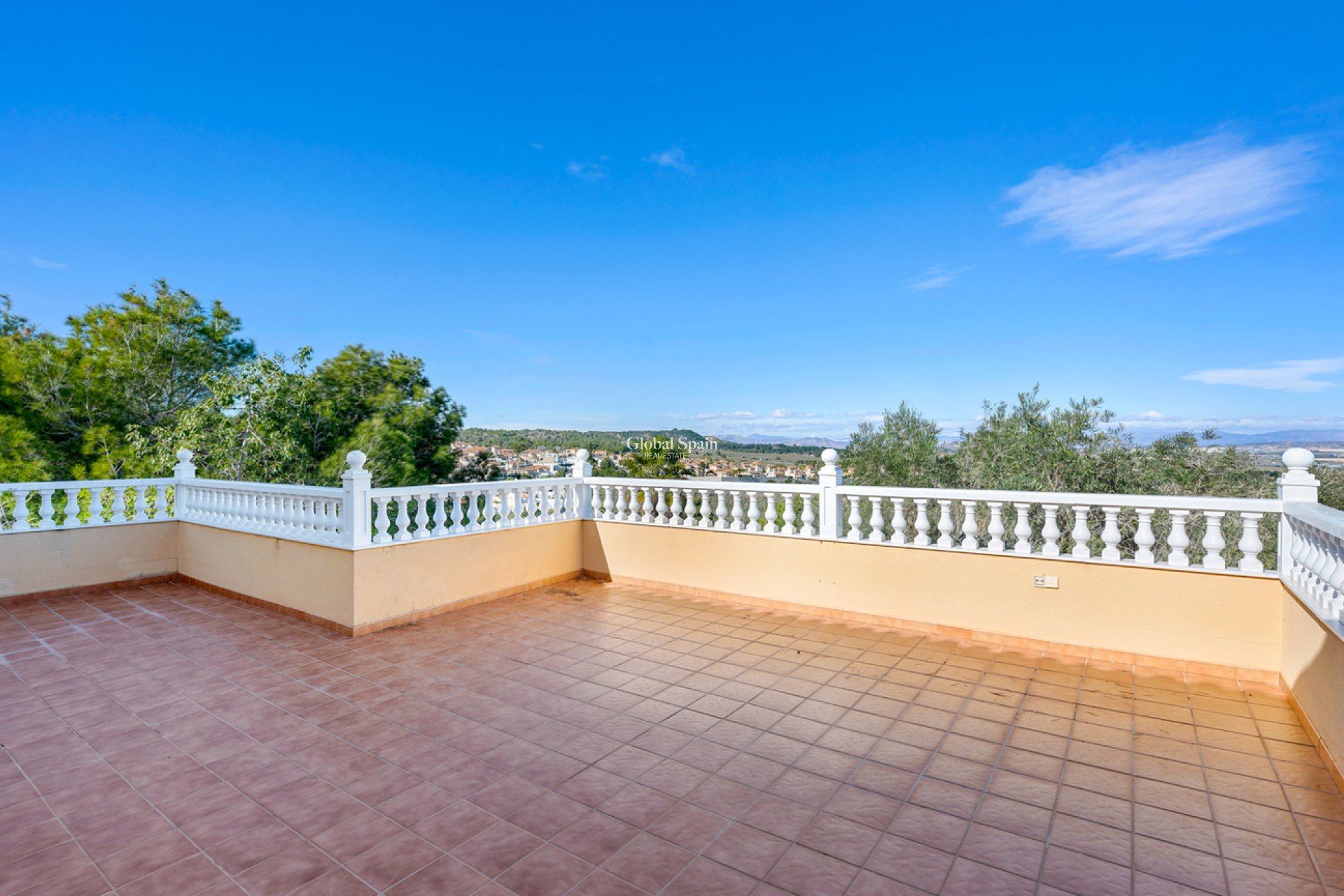 Wiederverkauf - VILLA -
SAN MIGUEL DE SALINAS - Costa Blanca