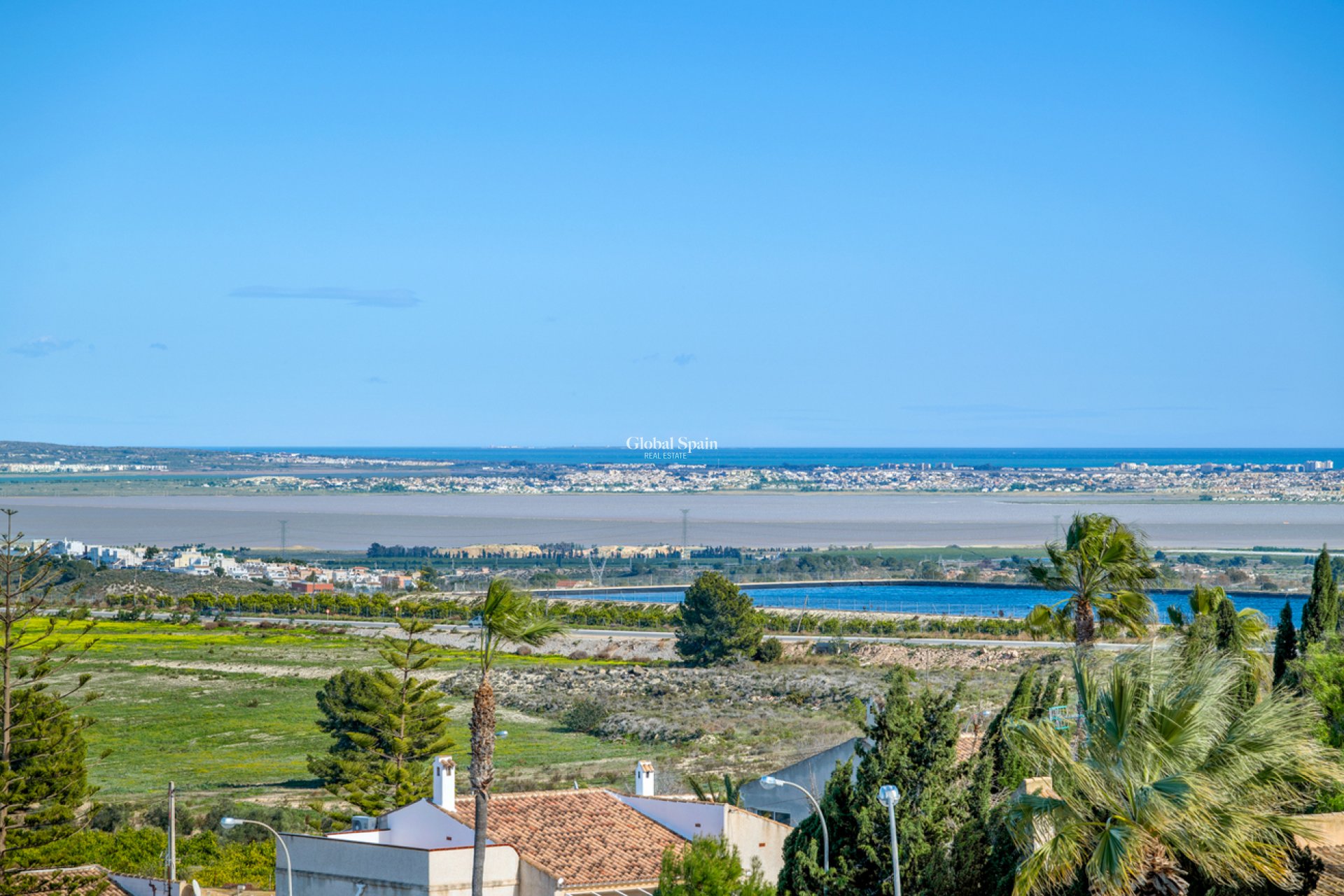 Wiederverkauf - VILLA -
SAN MIGUEL DE SALINAS - Costa Blanca