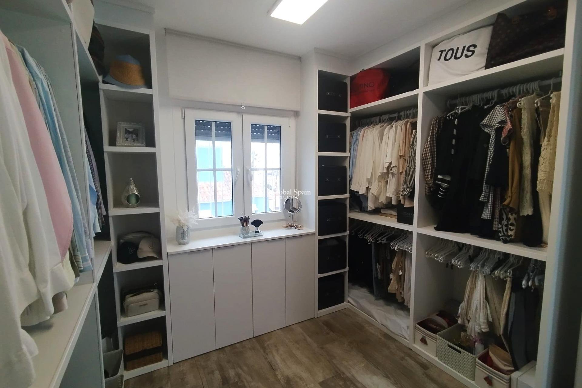 Wiederverkauf - VILLA -
SAN MIGUEL DE SALINAS - Inland