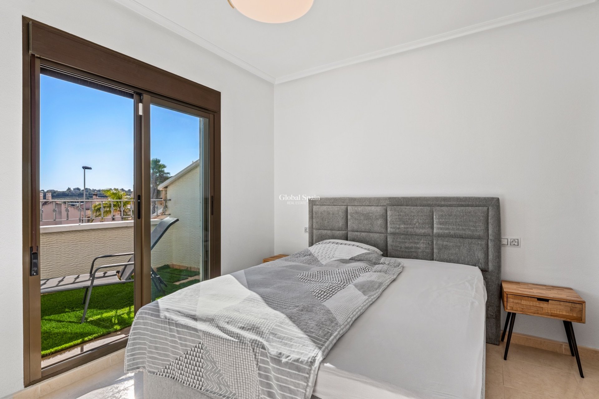 Wiederverkauf - VILLA -
SAN MIGUEL DE SALINAS - Inland