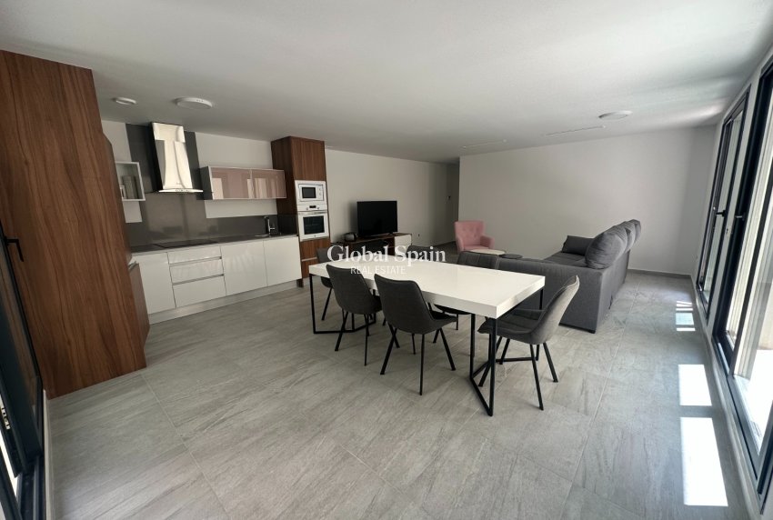 Wiederverkauf - VILLA -
SAN MIGUEL DE SALINAS - Inland